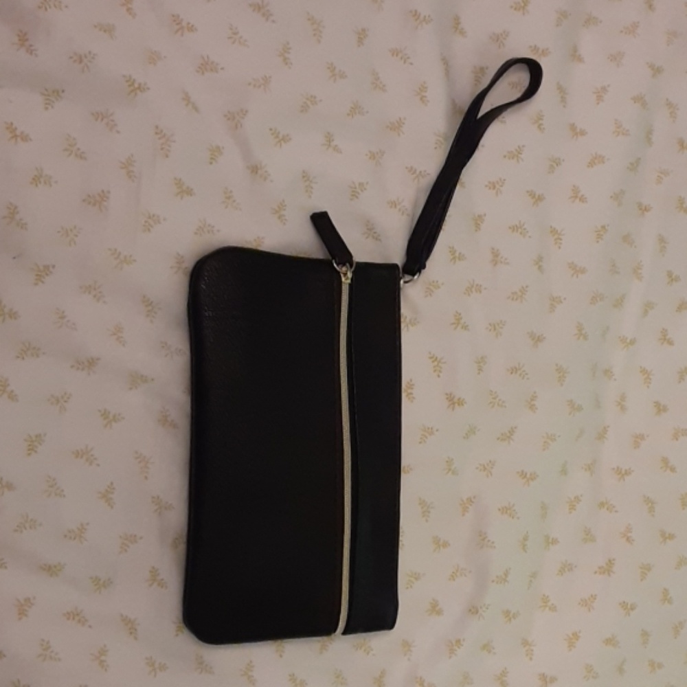 Wristlet